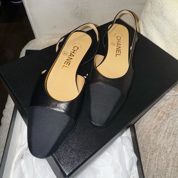 Slingbacks - Goatskin & Grosgrain 
Black - Picture 7 of 12